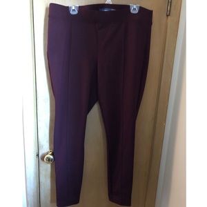 Old navy maroon pant